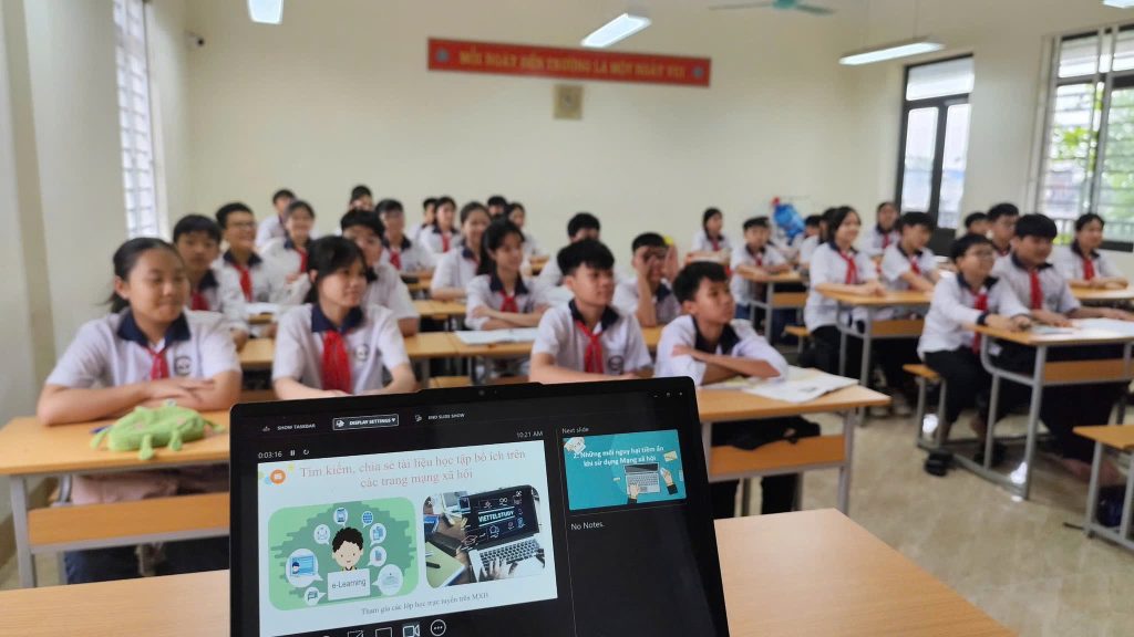 HỘI ĐỒNG ĐỘI TỈNH TRIỂN KHAI GIẢI PHÁP ĐỊNH HƯỚNG CHO THIẾU NHI THAM GIA TƯƠNG TÁC LÀNH MẠNH, SÁNG TẠO TRÊN MÔI TRƯỜNG MẠNG