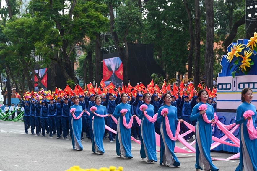 “Mềm hóa” ý thức chính trị quần chúng – thủ đoạn thâm hiểm của các thế lực thù địch – Bài 2: Giải pháp phòng, chống thủ đoạn nham hiểm hàng đầu (Tiếp theo và hết)